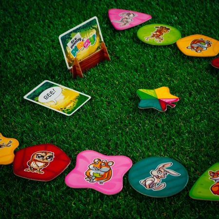 OUTLET CO W PUSZCZY PISZCZY gra planszowa dla dzieci KOOPERACYJNA UCZY WSPÓŁPRACY