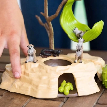 Schleich 42595 SURYKATKA BAZA +DUŻO surykatek skolopendra figurki PREMIUM