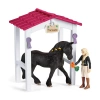 Schleich 42437 ZAGRODA DLA KONI konie figurki stajnia Horse Club koń pies